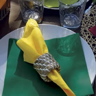 Immagine di Tovagliolo Airlaid in carta a secco MCR 40x40 Dry colore verde scuro 50 pezzi