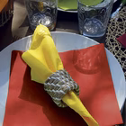 Immagine di Tovagliolo Airlaid in carta a secco MCR 40x40 Dry colore bordeaux 50 pezzi