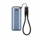 Immagine di Power bank da 10.000 mAh con ricarica rapida Power Delivery fino a 40 W e display TFT integrato