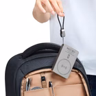 Immagine di Power bank da 10.000 mAh con ricarica wireless magnetica MagSafe fino a 15 W
