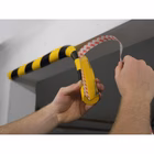 Immagine di Profilo paracolpi adesivo angolare DURABLE C25R per uso interno 1 metro