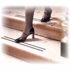 Immagine di Nastro adesivo antiscivolo TESA 55589 mm25x15m nero