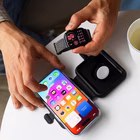 Immagine di Caricabatterie wireless/senza fili Bianco adattatore proprietario CYGNETT Base di ricarica 2 in 1 Ch