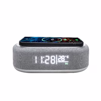 Immagine di Caricabatterie wireless/senza fili bianco USB-C CELLY WLCLOCKSTAND - Sveglia Digitale Multifunzione