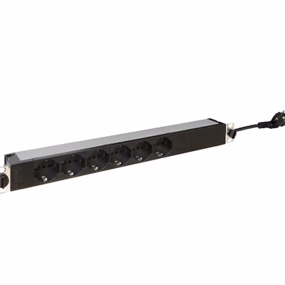 Immagine di PDU rack LEGRAND 19" monofase 16A con 6 prese per armadi networking