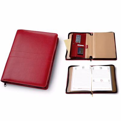 Immagine di Agenda borsello giornaliera 15x21 bordeaux 30+