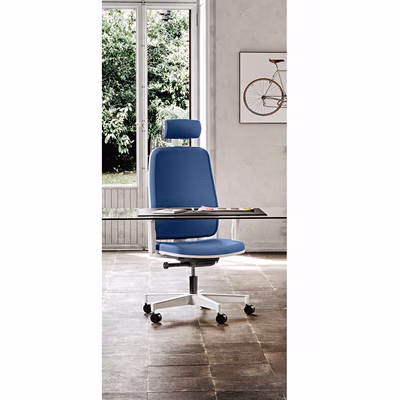 Immagine di Sedia operativa WIN con poggiatesta struttura bianca schienale imbottito blu