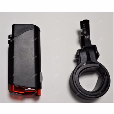 Immagine di Luce posteriori j3 batteries nilox zm9spj30034